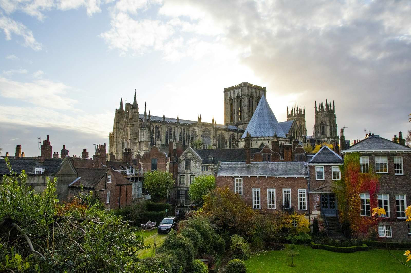 York Minster rising above the rooftops and gardens of Bootham